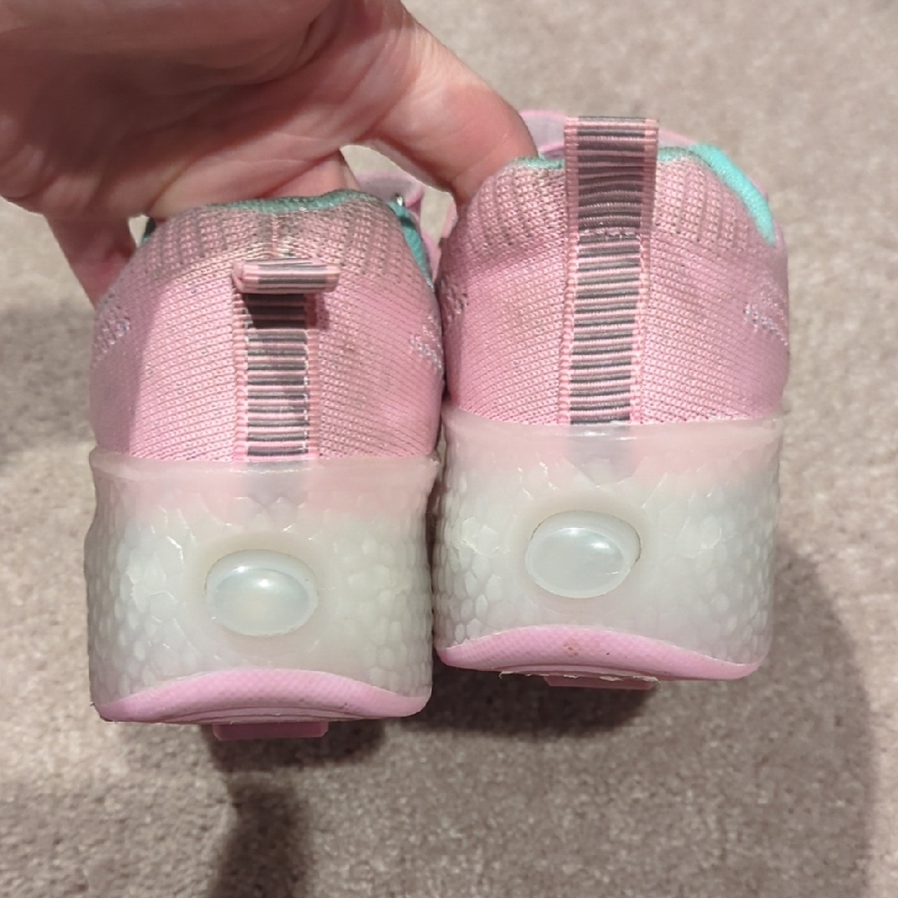 Kids Roller Sneakers! - Picture 3 of 5